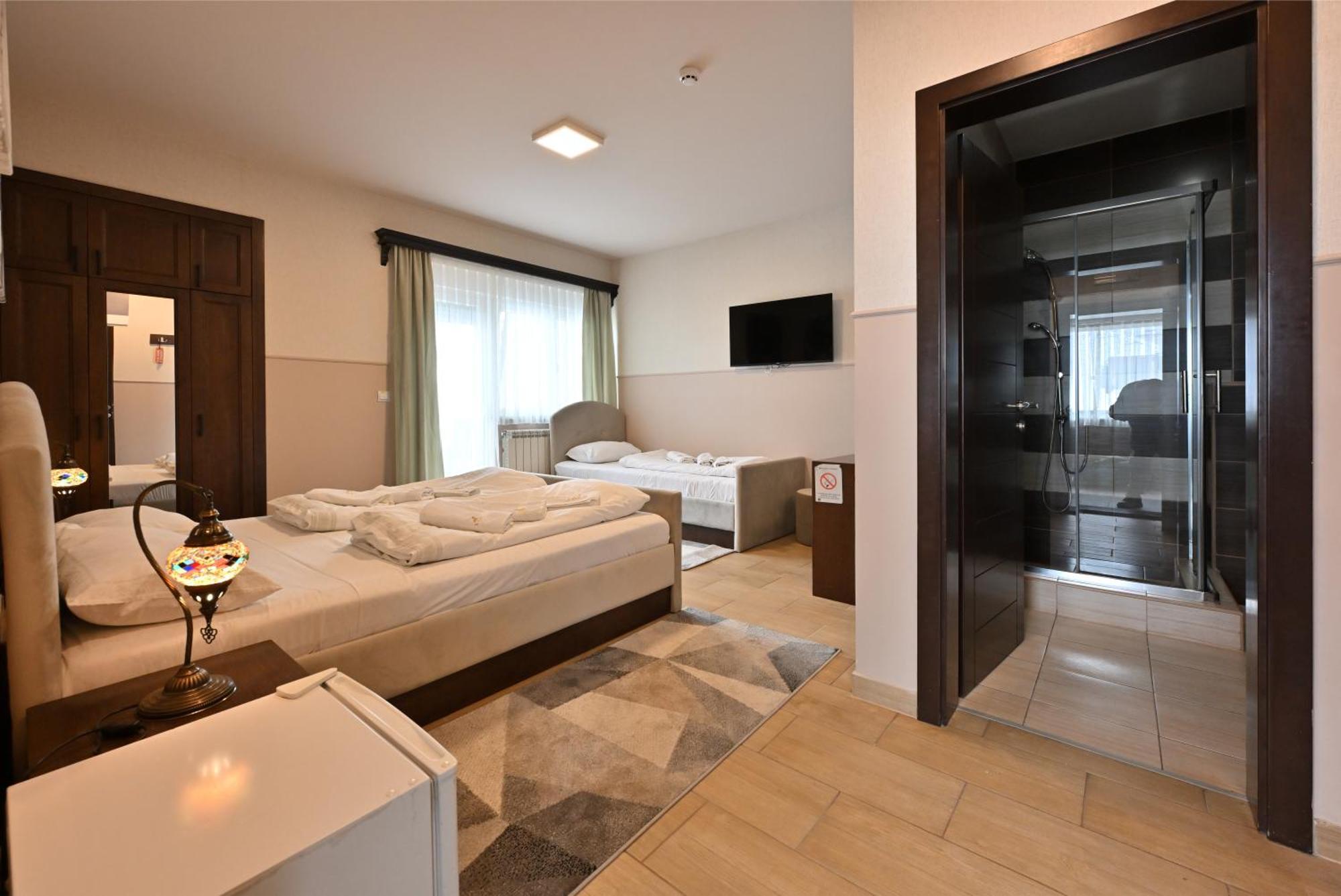 Hotel Lane 셰니차 외부 사진