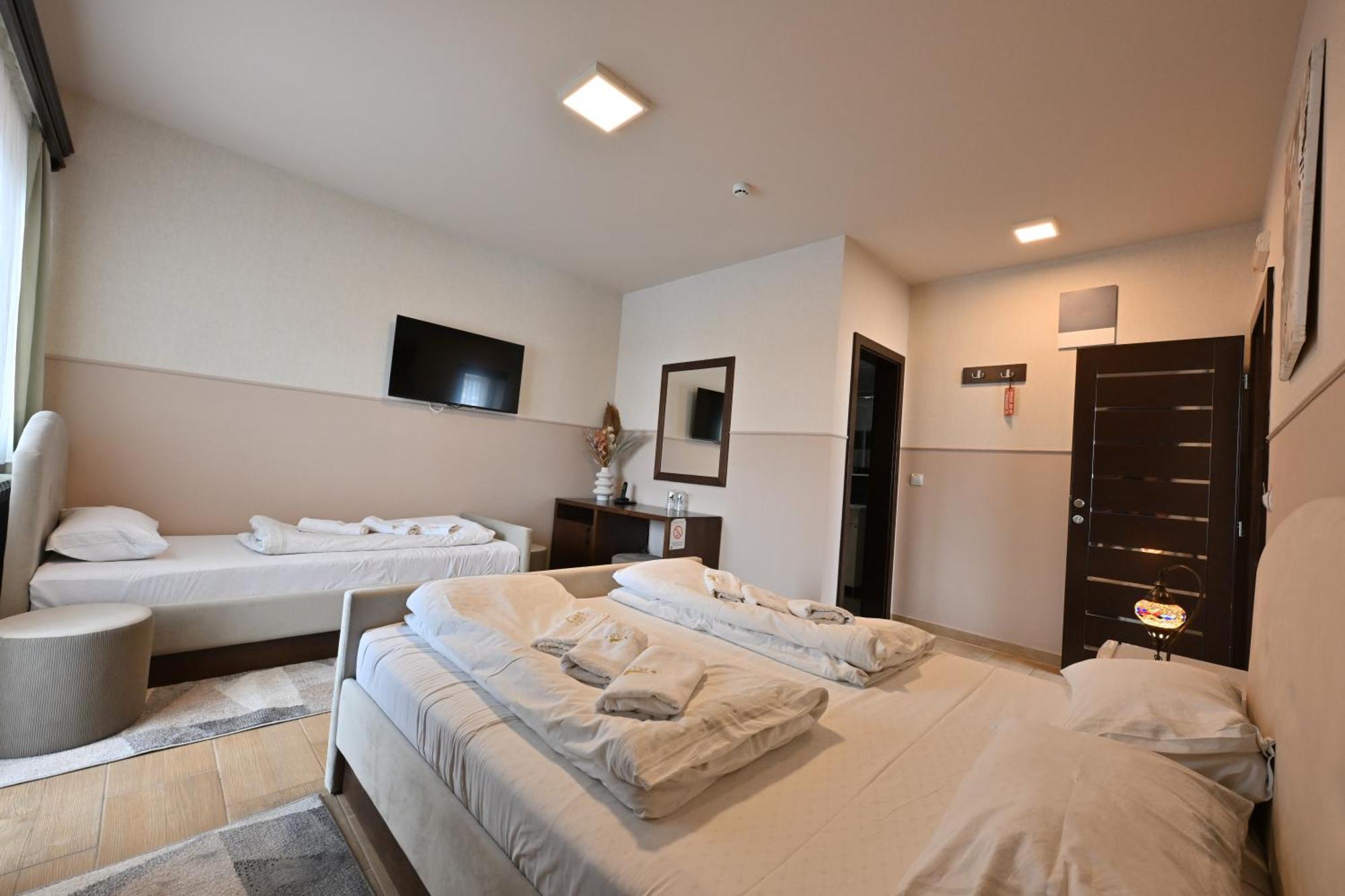 Hotel Lane 셰니차 외부 사진
